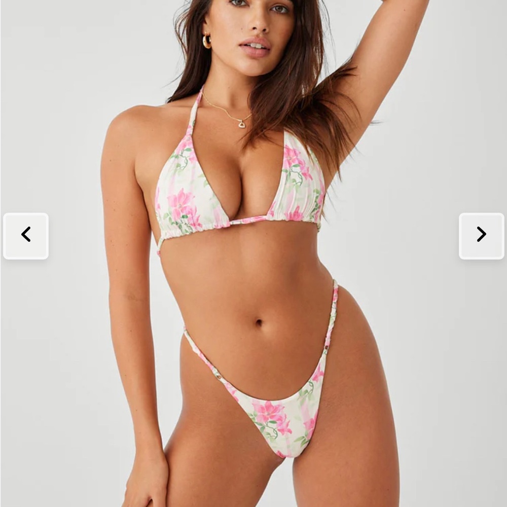 BNWOT Frankie’s Bikinis “Hope Floral” set